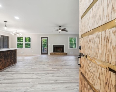 2653 Amy Court - Photo Thumbnail 1