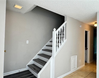 3547 Peachtree Corners Circle - Photo Thumbnail 7