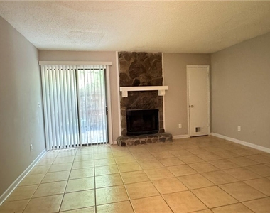 3547 Peachtree Corners Circle - Photo Thumbnail 5