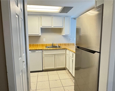 3547 Peachtree Corners Circle - Photo Thumbnail 3