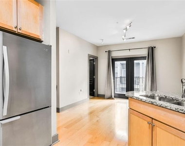 799 Hammond Drive - Photo Thumbnail 9