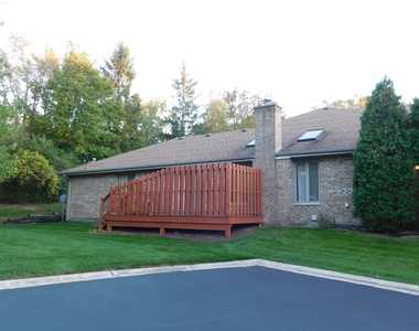 16501 Nottingham Court - Photo Thumbnail 20
