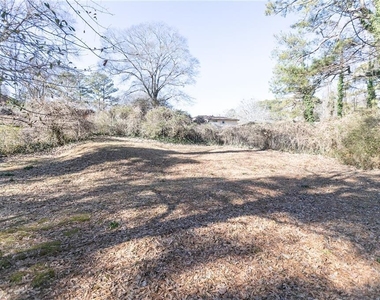 2761 Rockdale - Photo Thumbnail 12