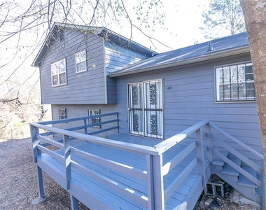 2761 Rockdale - Photo Thumbnail 13