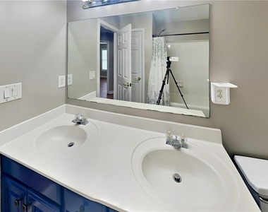 2639 Hooch Court - Photo Thumbnail 16