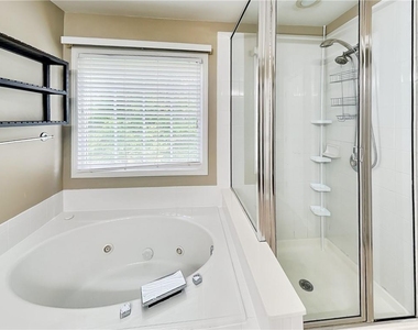 2639 Hooch Court - Photo Thumbnail 12