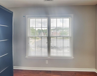 2639 Hooch Court - Photo Thumbnail 14