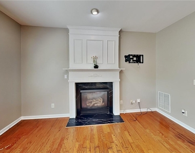 2639 Hooch Court - Photo Thumbnail 2