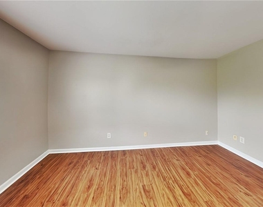 2639 Hooch Court - Photo Thumbnail 8