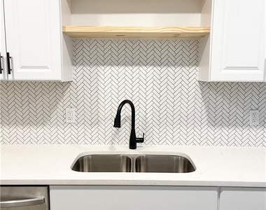 359 Mimosa Drive - Photo Thumbnail 1