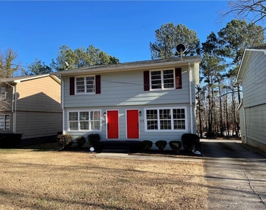 359 Mimosa Drive - Photo Thumbnail 10