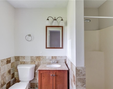 4647 Candlewyck Way - Photo Thumbnail 11