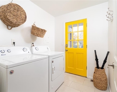 799 Verner Street Nw - Photo Thumbnail 18
