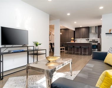 799 Verner Street Nw - Photo Thumbnail 2