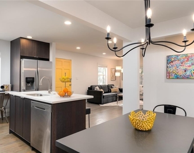 799 Verner Street Nw - Photo Thumbnail 3