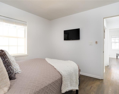 799 Verner Street Nw - Photo Thumbnail 9