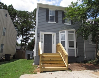 835 Heritage Valley Road - Photo Thumbnail 1