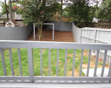 835 Heritage Valley Road - Photo Thumbnail 16