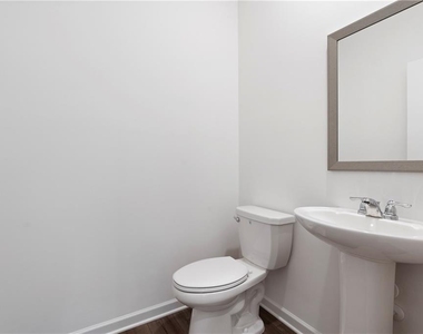 15 Constitution Avenue - Photo Thumbnail 21