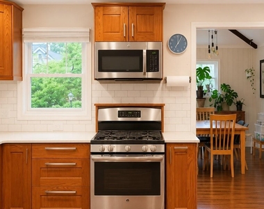 827 Turpin Avenue Se - Photo Thumbnail 7
