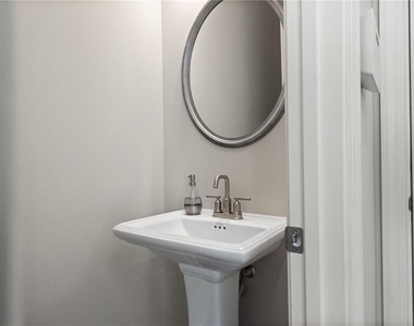 613 Stickley Oak Way - Photo Thumbnail 25