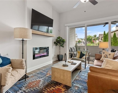 613 Stickley Oak Way - Photo Thumbnail 16