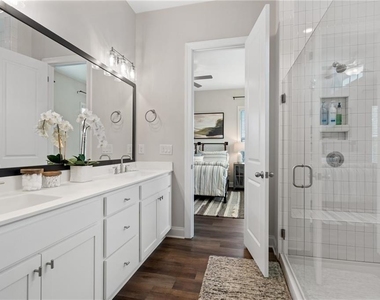 613 Stickley Oak Way - Photo Thumbnail 32
