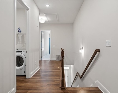613 Stickley Oak Way - Photo Thumbnail 38