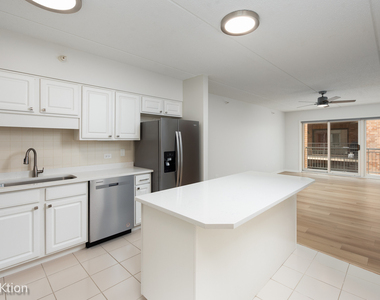 1 S Lincoln Avenue - Photo Thumbnail 6