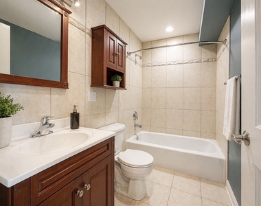 5658 W 63rd Street - Photo Thumbnail 6
