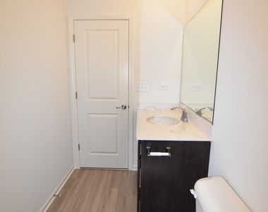 2945 Showplace Drive - Photo Thumbnail 35