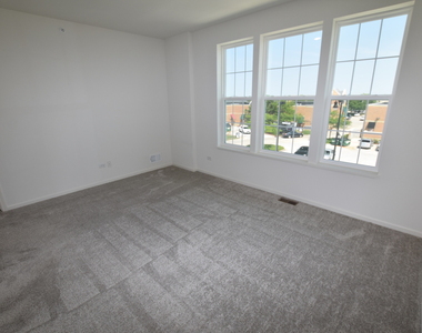 2945 Showplace Drive - Photo Thumbnail 40