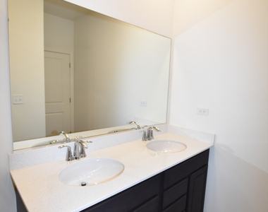 2945 Showplace Drive - Photo Thumbnail 43