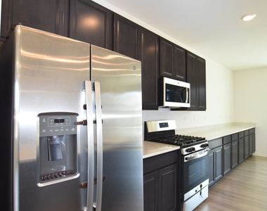 2945 Showplace Drive - Photo Thumbnail 18