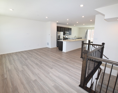 2945 Showplace Drive - Photo Thumbnail 10