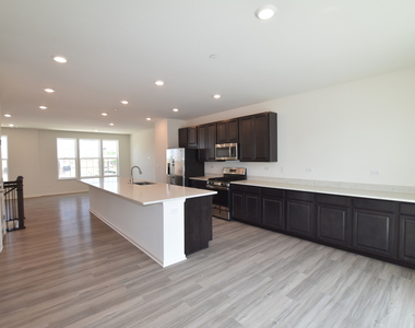 2945 Showplace Drive - Photo Thumbnail 20