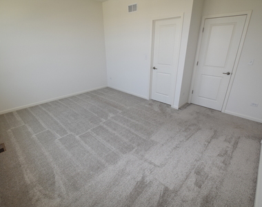 2945 Showplace Drive - Photo Thumbnail 38