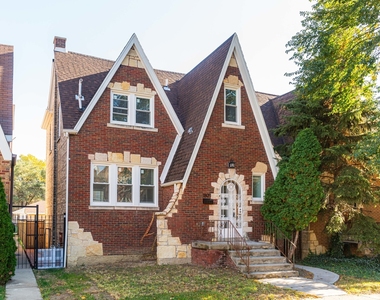 1809 Euclid Avenue - Photo Thumbnail 1