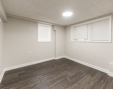 1809 Euclid Avenue - Photo Thumbnail 33