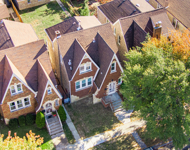 1809 Euclid Avenue - Photo Thumbnail 2