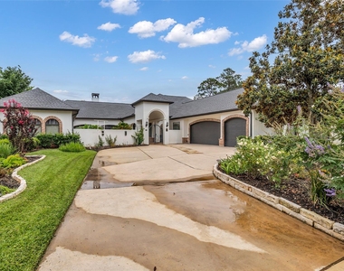 63 Fairway Park - Photo Thumbnail 15