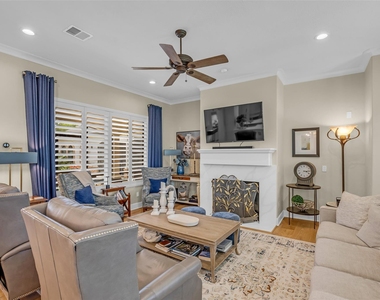 63 Fairway Park - Photo Thumbnail 1