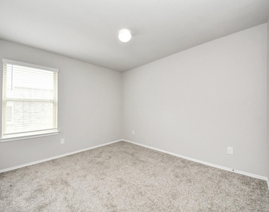 16916 Rich Pines Drive - Photo Thumbnail 31