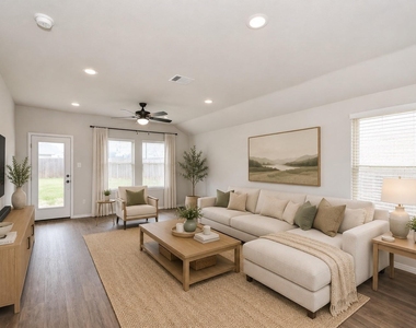 16916 Rich Pines Drive - Photo Thumbnail 11