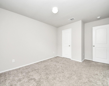 16916 Rich Pines Drive - Photo Thumbnail 25