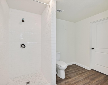8221 Bigwood Street - Photo Thumbnail 13