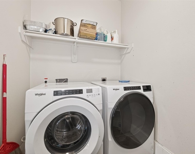1214 Wesley Drive - Photo Thumbnail 23