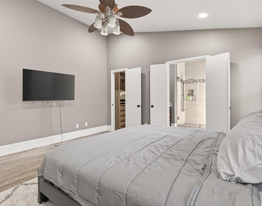 1214 Wesley Drive - Photo Thumbnail 31