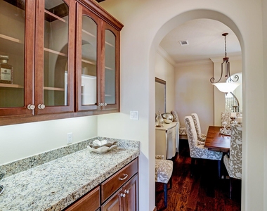 1914 Mystic Arbor Lane - Photo Thumbnail 10