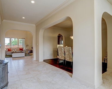 1914 Mystic Arbor Lane - Photo Thumbnail 5